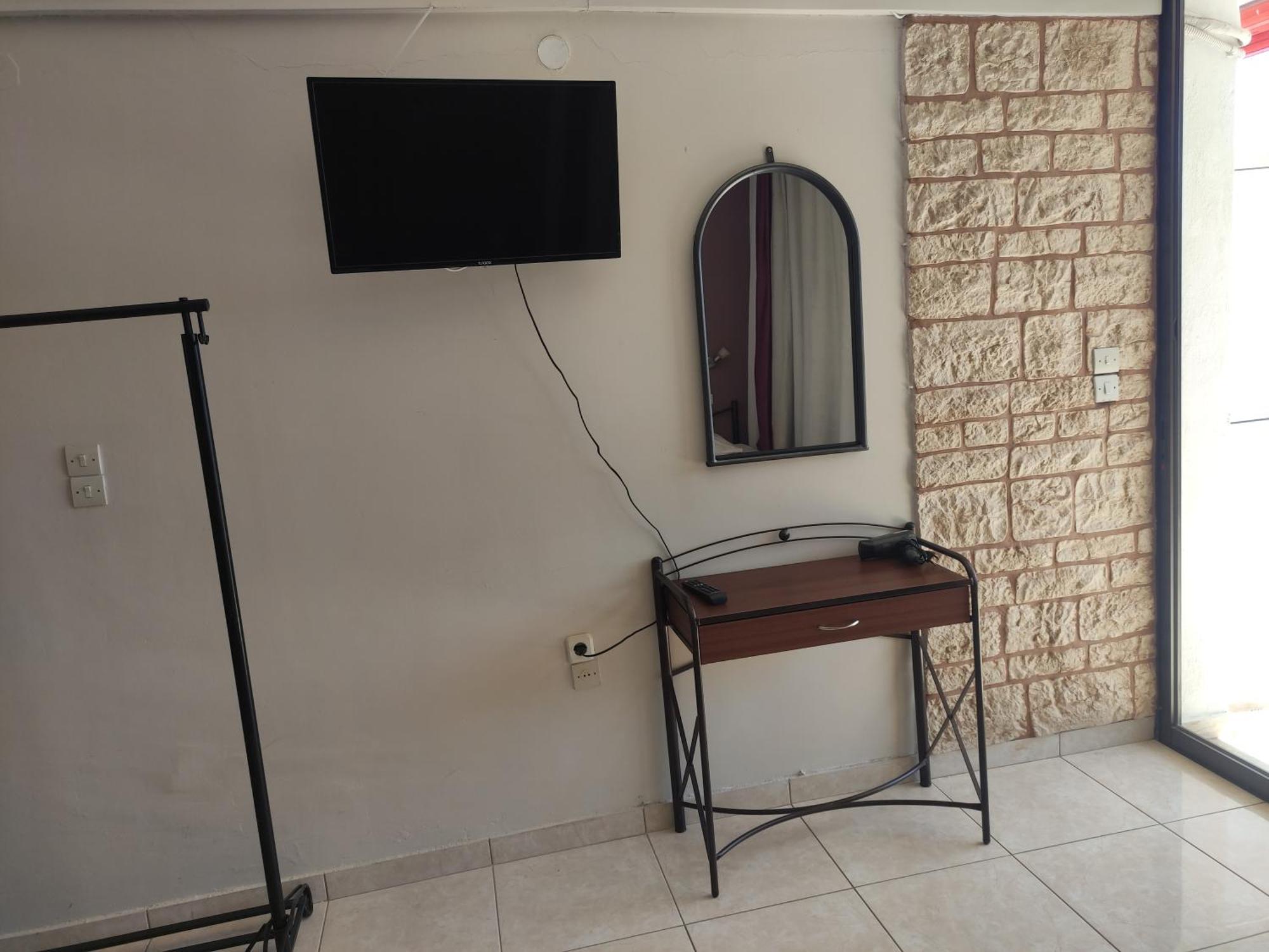 Lions 2 Studios & Apartments, Poros Island. Poros Town 外观 照片