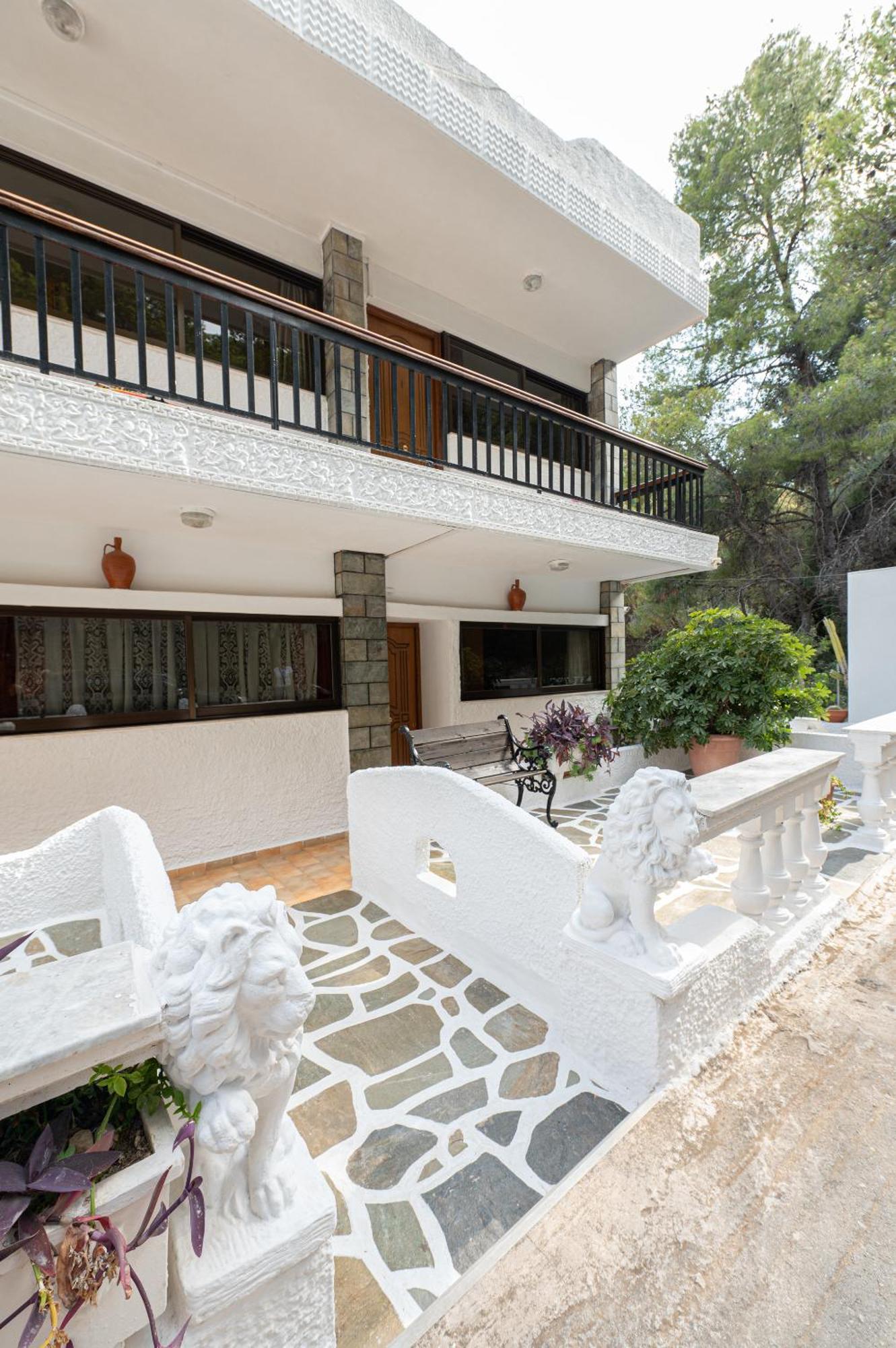 Lions 2 Studios & Apartments, Poros Island. Poros Town 外观 照片