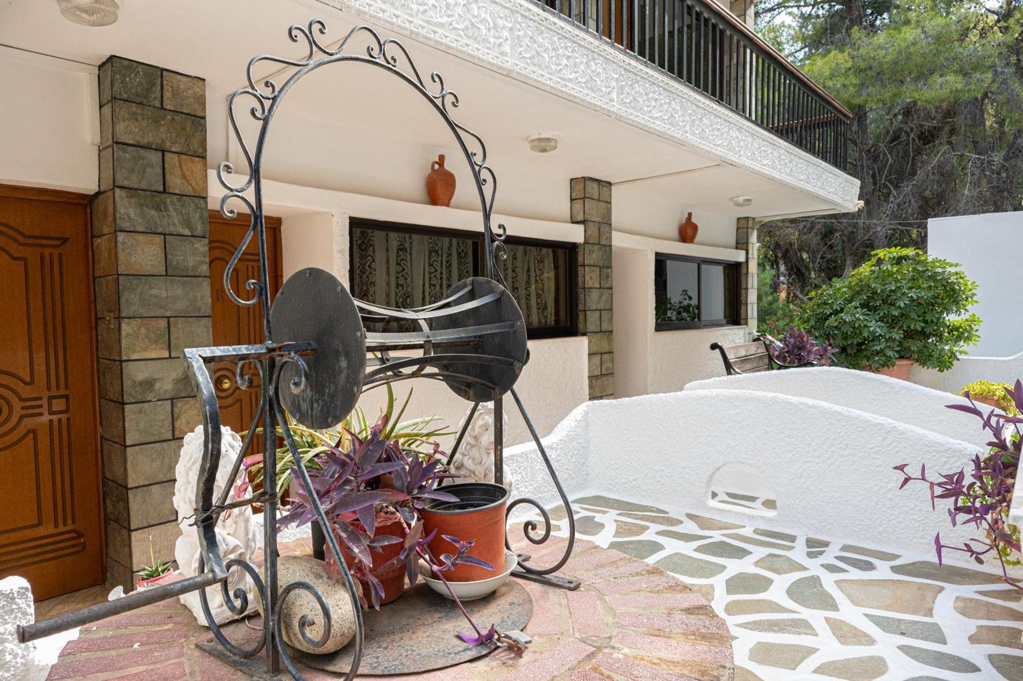 Lions 2 Studios & Apartments, Poros Island. Poros Town 外观 照片