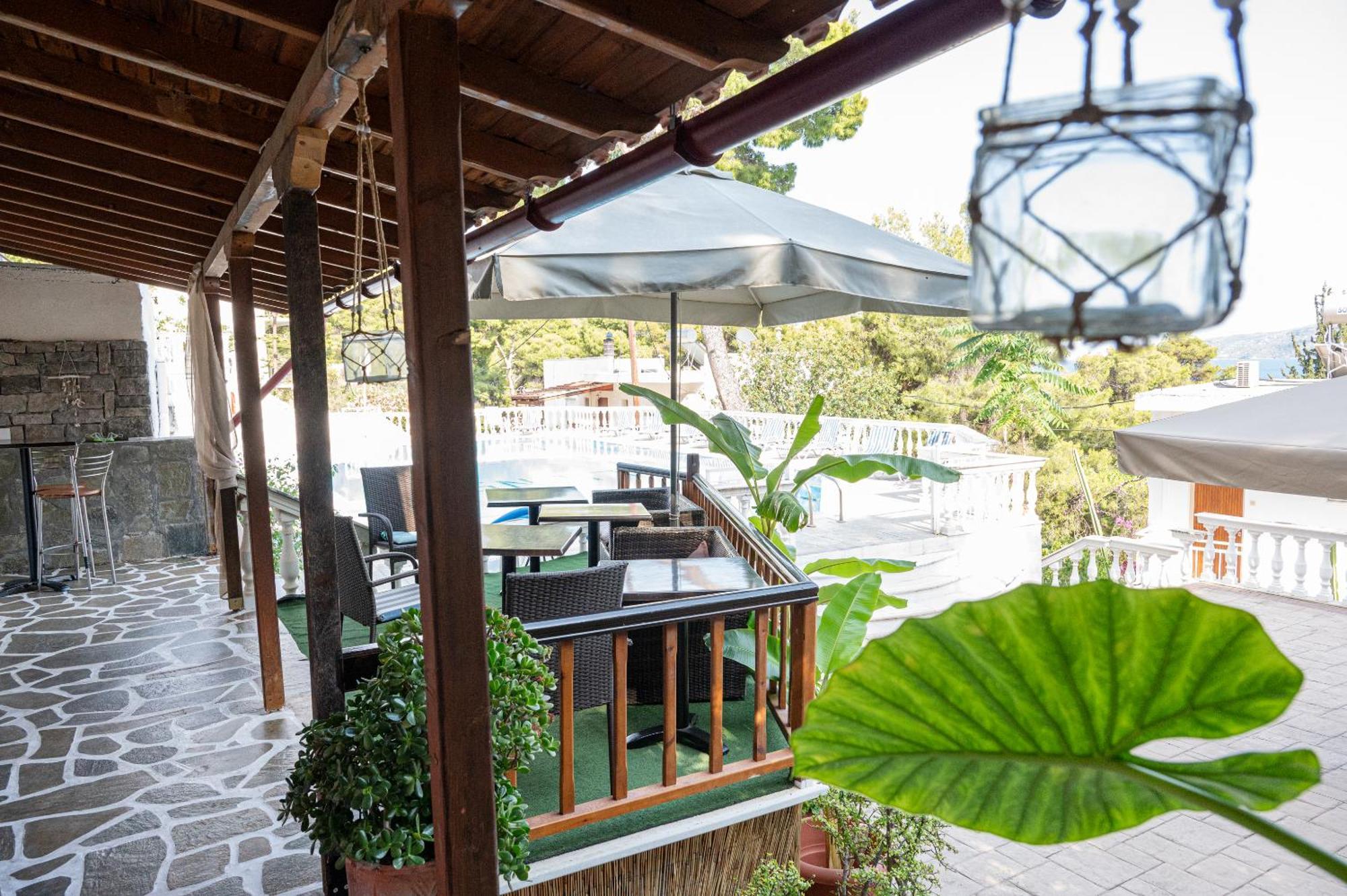 Lions 2 Studios & Apartments, Poros Island. Poros Town 外观 照片