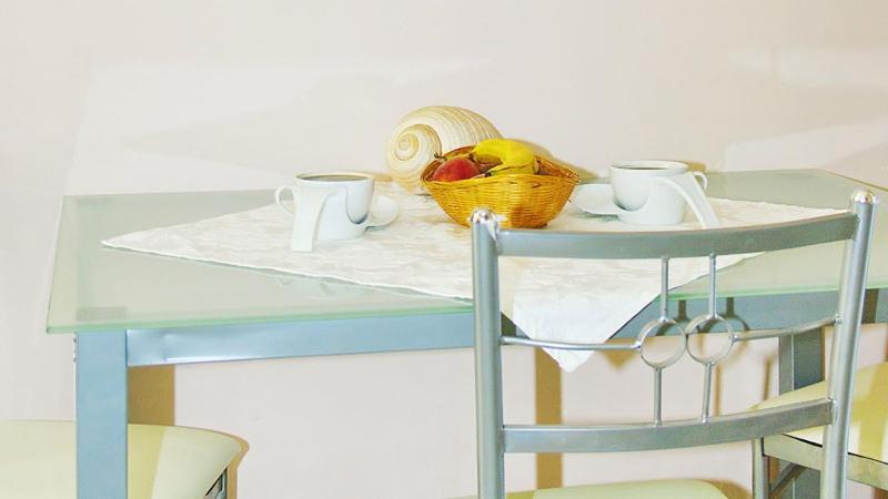 Lions 2 Studios & Apartments, Poros Island. Poros Town 外观 照片